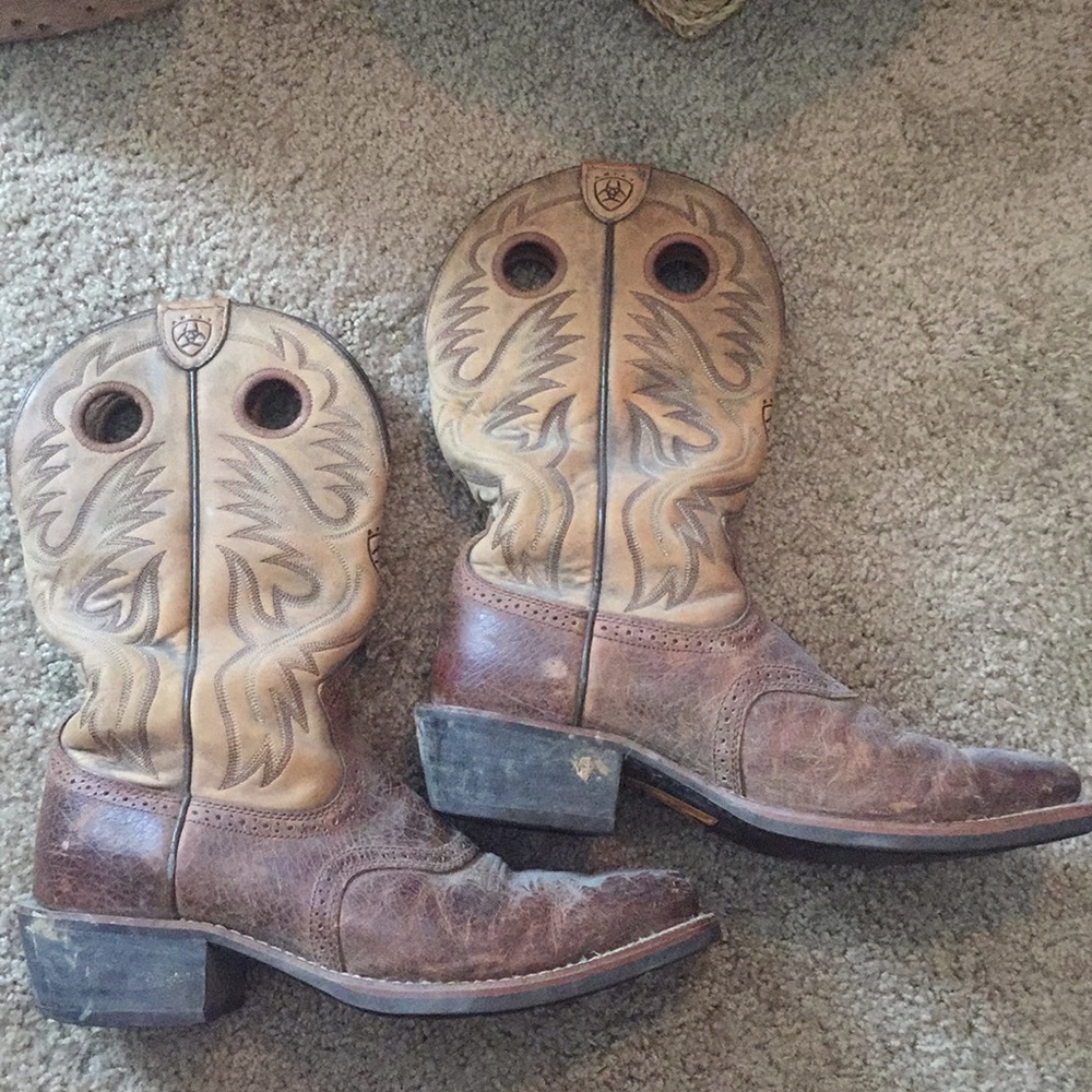 Men’s cowboy boots